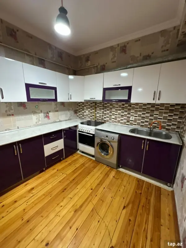 Kirayə verilir 2 otaqlı yeni tikili 93 m²