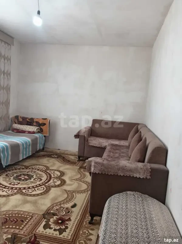 Satılır 5 otaqlı həyət evi 128 m²