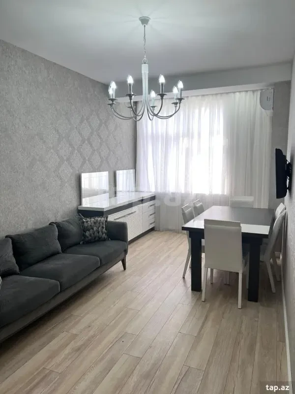 Kirayə verilir 2 otaqlı yeni tikili 65 m²