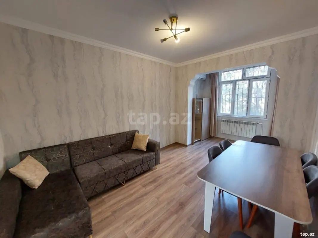 Kirayə verilir 2 otaqlı mənzil 43 m²