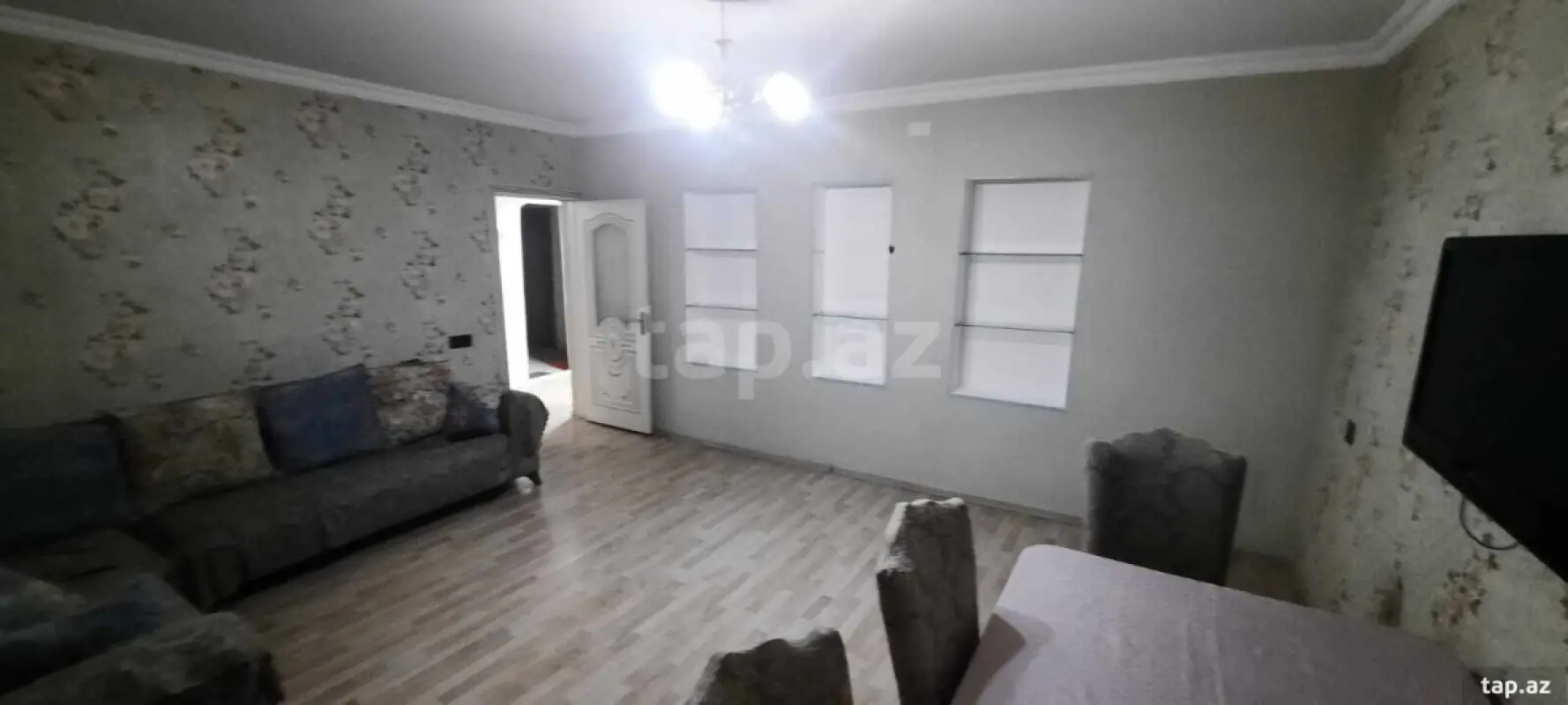 Kirayə verilir 4 otaqlı yeni tikili 100 m²