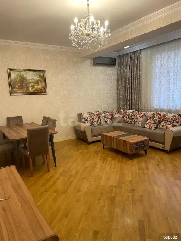 Kirayə verilir 3 otaqlı yeni tikili 146 m²