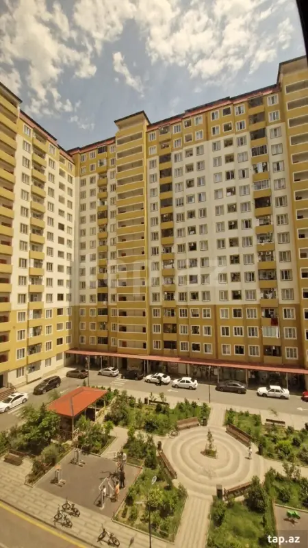 Satılır 3 otaqlı yeni tikili 90 m²