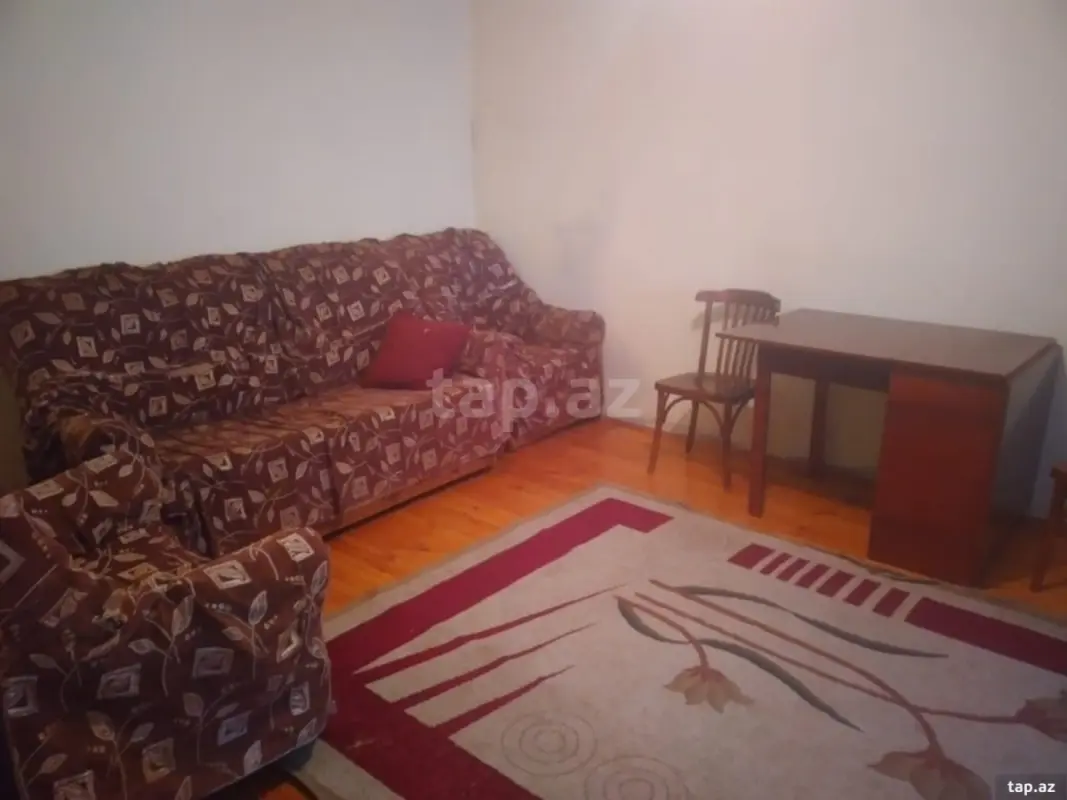 Kirayə verilir 2 otaqlı həyət evi 60 m²