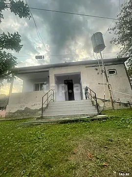 Satılır 3 otaqlı həyət evi 100 m² — Zaqatala 3 otaq 100.00 m²