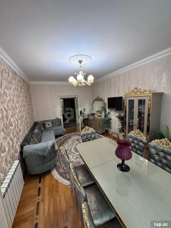 Satılır 3 otaqlı yeni tikili 100 m²