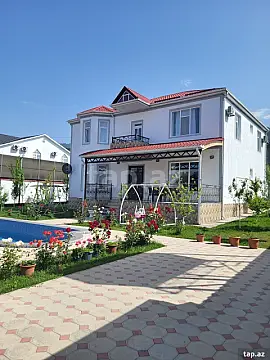 Kirayə verilir 5 otaqlı həyət evi 600 m² — Qəbələ 5 otaq 600.00 m²