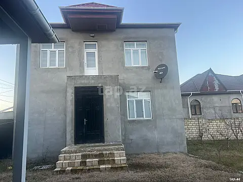 Satılır 4 otaqlı həyət evi 130 m² — Quba 4 otaq 130.00 m²