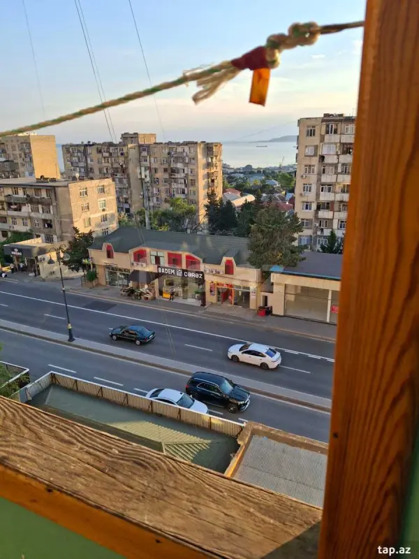 Satılır 3 otaqlı mənzil 72 m²