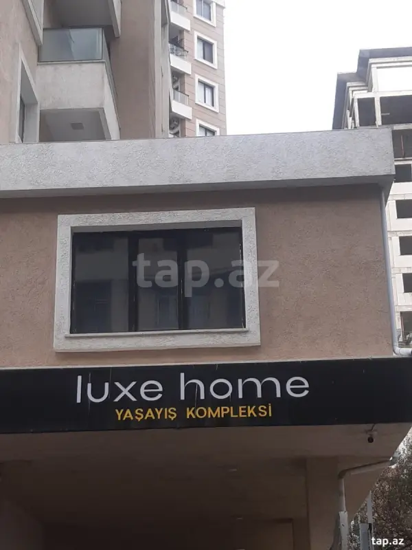 Satılır 3 otaqlı yeni tikili 126 m²