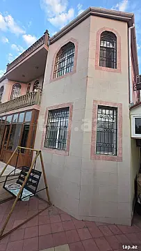 Satılır 5 otaqlı həyət evi 240 m² — Bakı, Bülbülə 5 otaq 240.00 m²