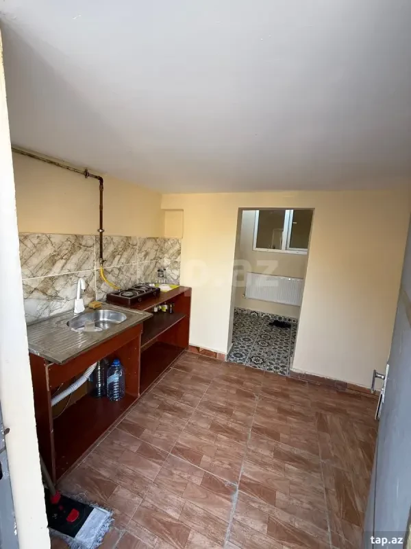 Kirayə verilir 1 otaqlı həyət evi 40 m²