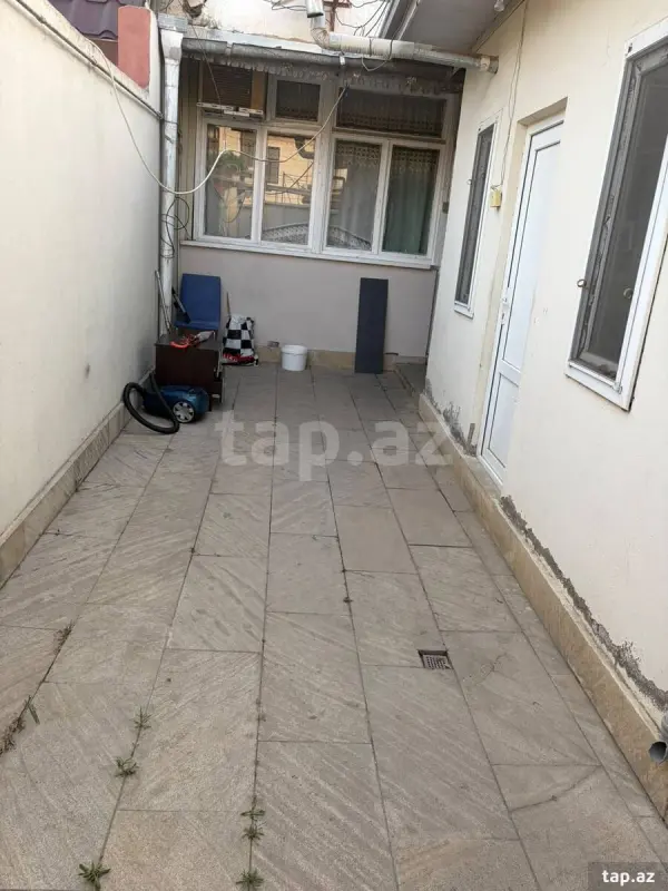 Kirayə verilir 2 otaqlı həyət evi 80 m²