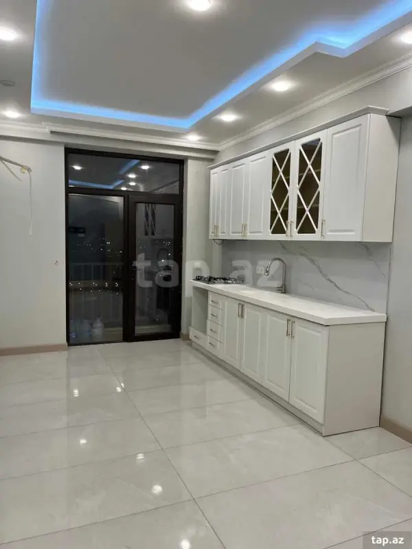 Satılır 2 otaqlı yeni tikili 61 m²