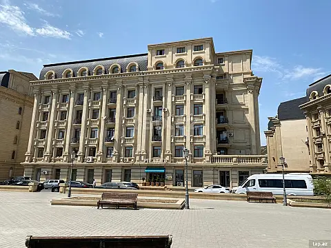 Satılır 3 otaqlı yeni tikili 135 m² — Bakı, Bayıl 3 otaq 135.00 m²