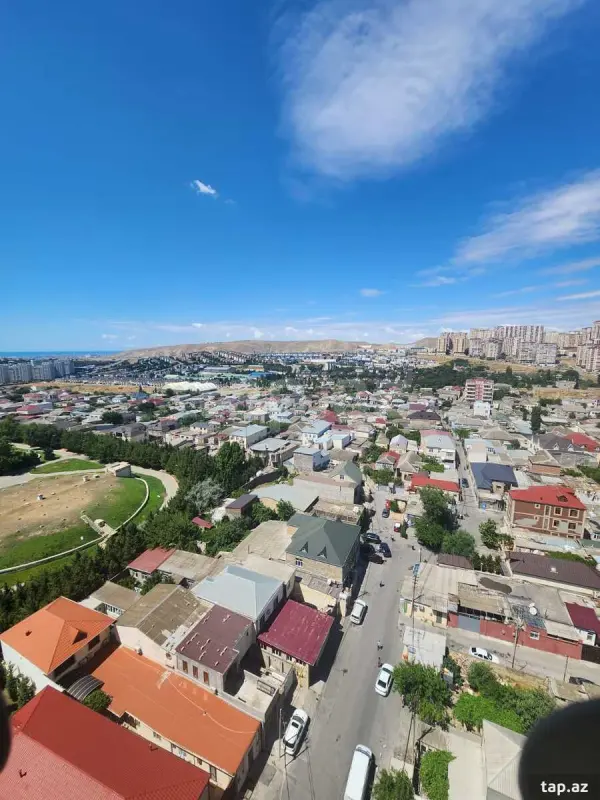 Satılır 3 otaqlı yeni tikili 130 m²