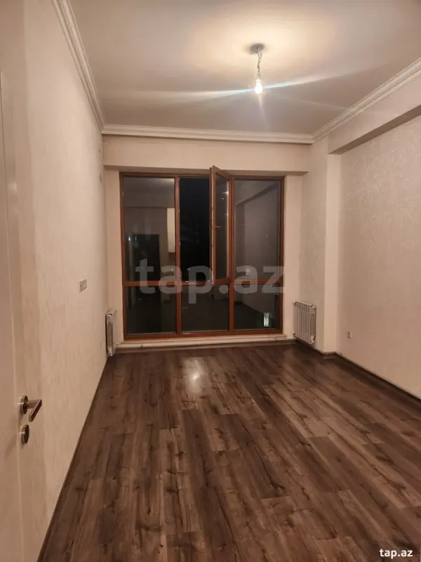 Kirayə verilir 2 otaqlı yeni tikili 50 m²