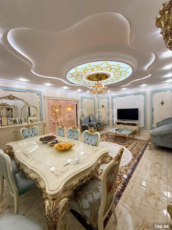Kirayə verilir 5 otaqlı yeni tikili 180 m²