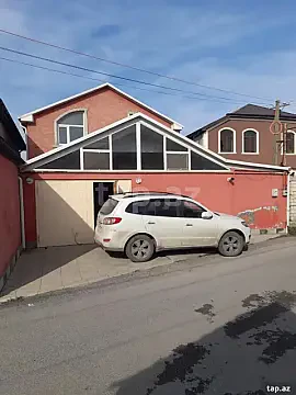 Satılır 4 otaqlı həyət evi 200 m² — Quba 4 otaq 200.00 m²