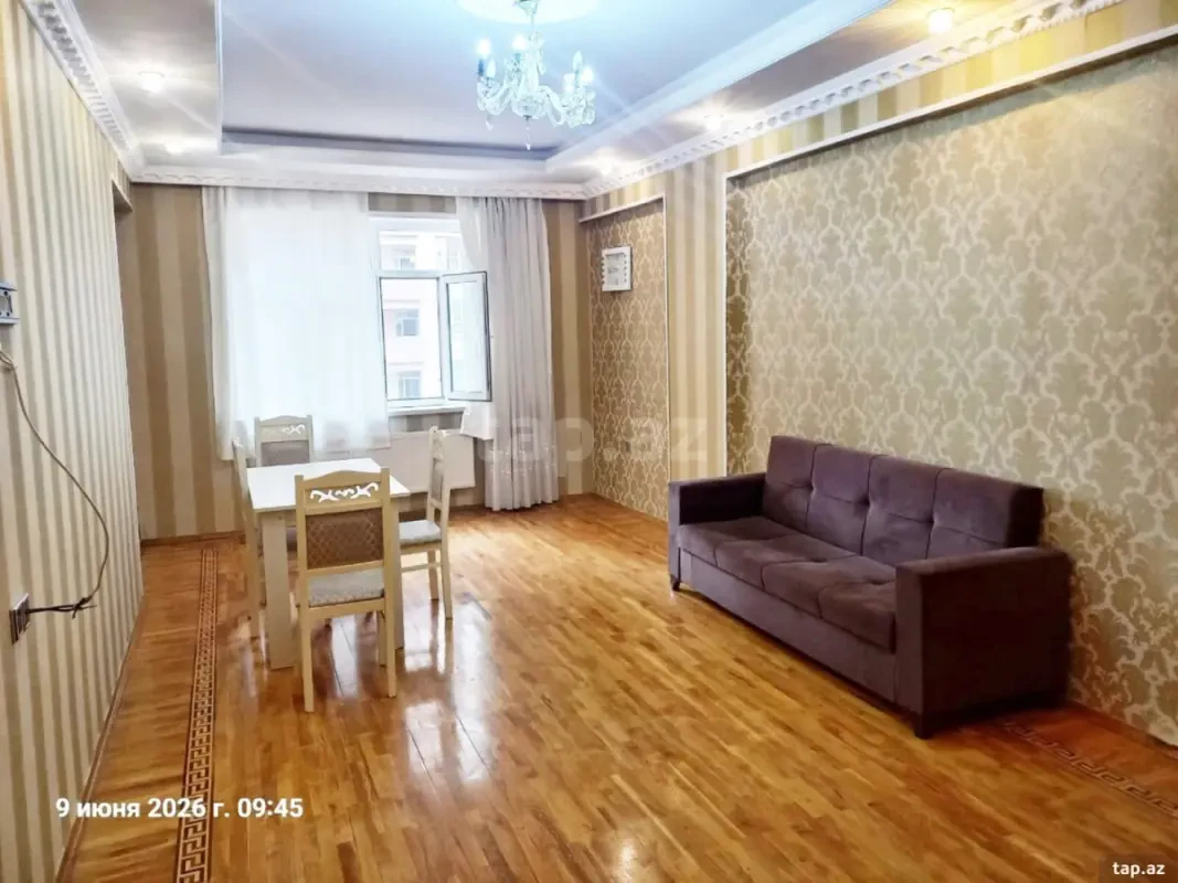 Kirayə verilir 3 otaqlı yeni tikili 120 m²