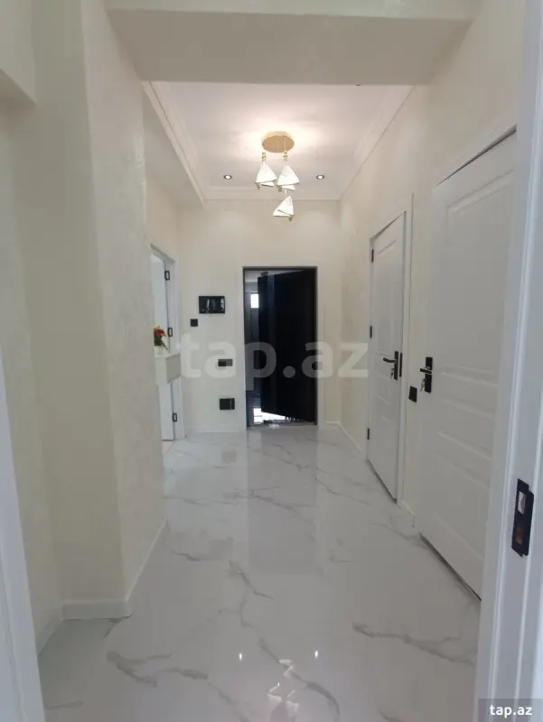 Satılır 2 otaqlı yeni tikili 65 m²