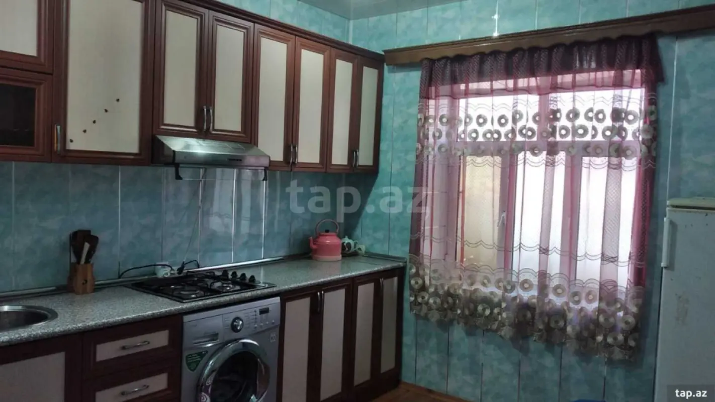 Satılır 5 otaqlı həyət evi 120 m²