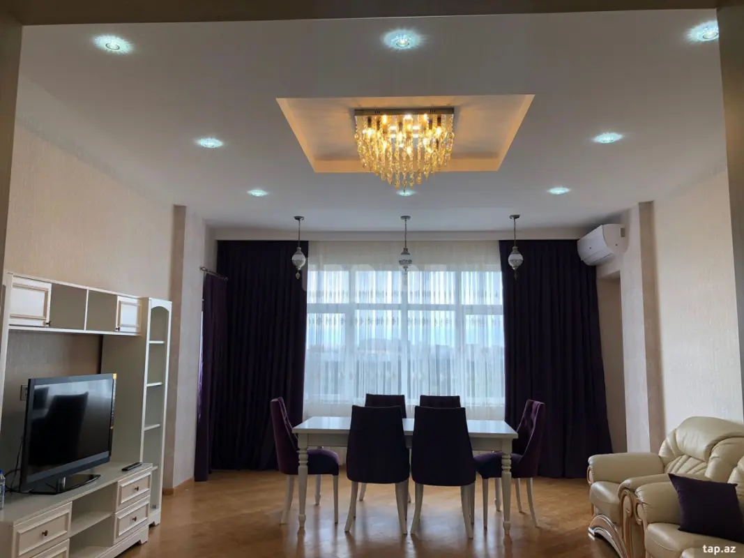 Kirayə verilir 2 otaqlı yeni tikili 95 m²
