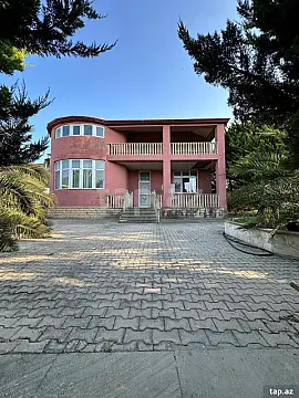 Satılır 4 otaqlı həyət evi 200 m² — Bakı, Novxanı 4 otaq 200.00 m²