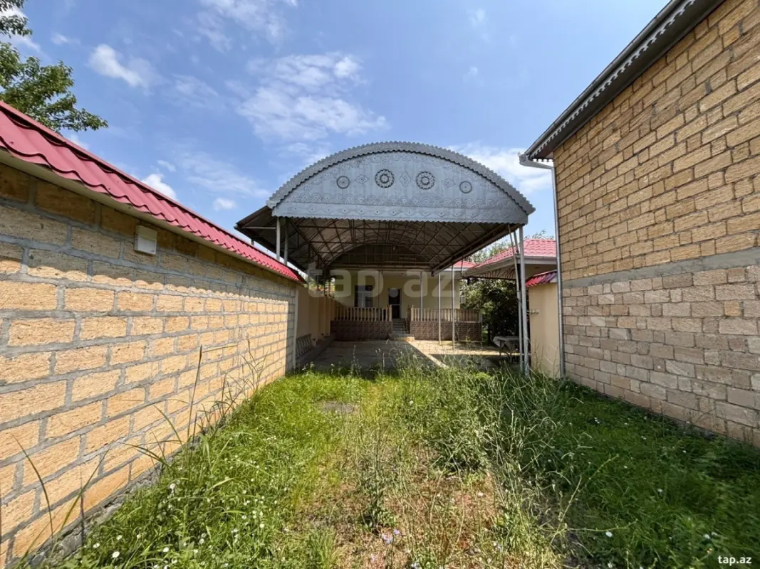Satılır 3 otaqlı həyət evi 80 m²