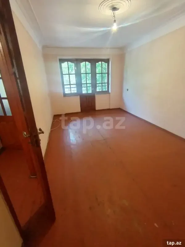 Satılır 1 otaqlı mənzil 32 m²