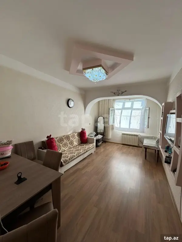 Satılır 3 otaqlı mənzil 58 m²