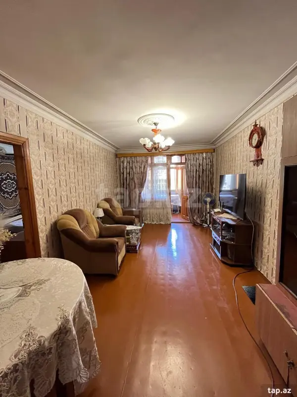 Satılır 4 otaqlı mənzil 85 m²