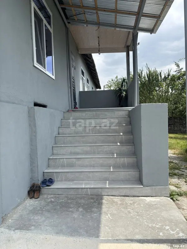 Kirayə verilir 3 otaqlı həyət evi 120 m²