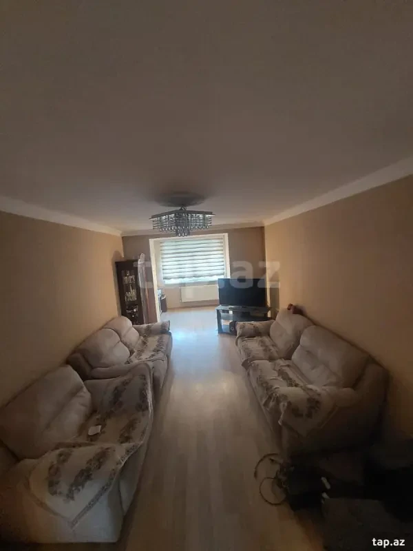 Satılır 3 otaqlı mənzil 76 m²