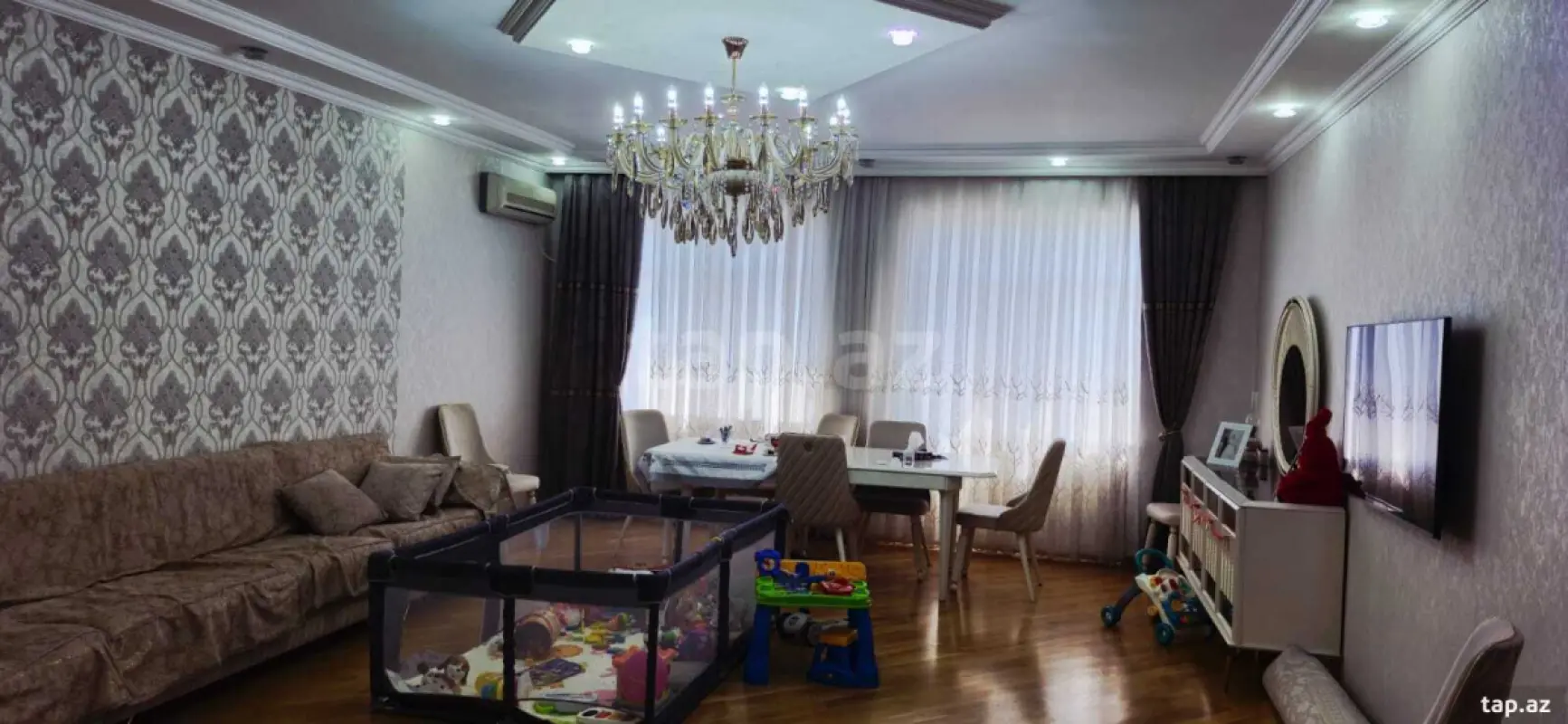Satılır 3 otaqlı yeni tikili 125 m²