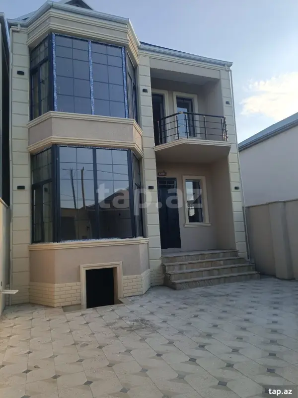 Satılır 5 otaqlı həyət evi 155 m²