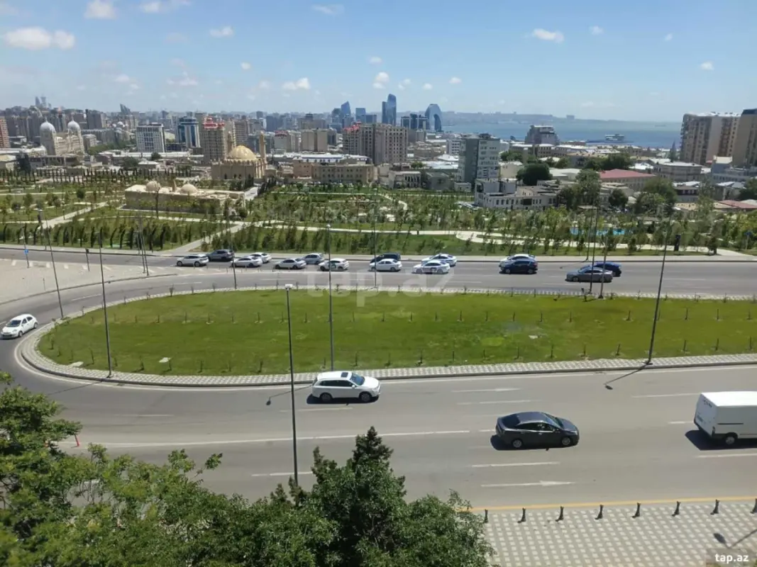 Satılır 3 otaqlı mənzil 75 m²