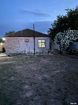 Satılır 3 otaqlı həyət evi 1600 m² — Bakı, Suraxanı 3 otaq 1600.00 m²