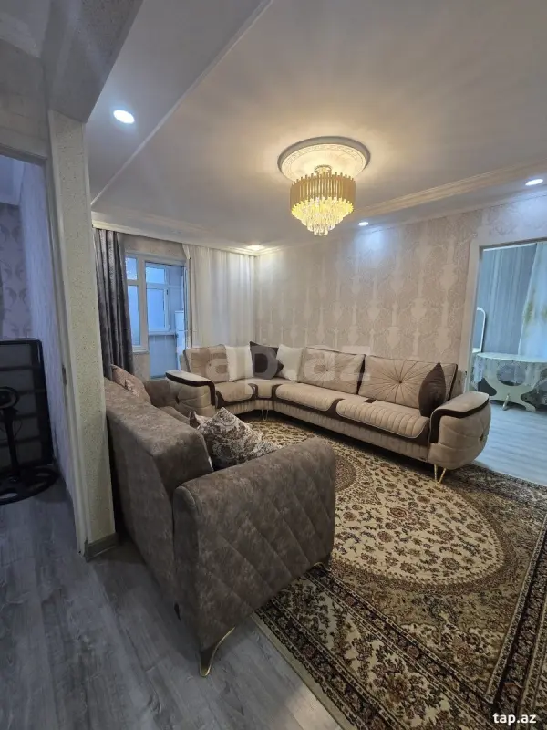 Satılır 2 otaqlı mənzil 42 m²