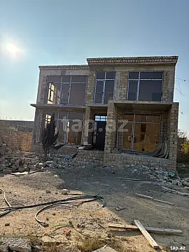 Satılır 5 otaqlı həyət evi 240 m² — Bakı 5 otaq 240.00 m²