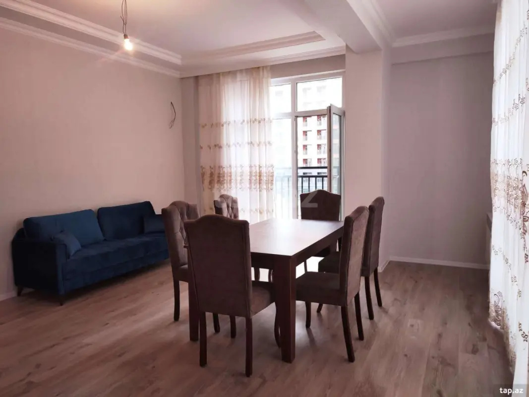 Kirayə verilir 2 otaqlı yeni tikili 70 m²