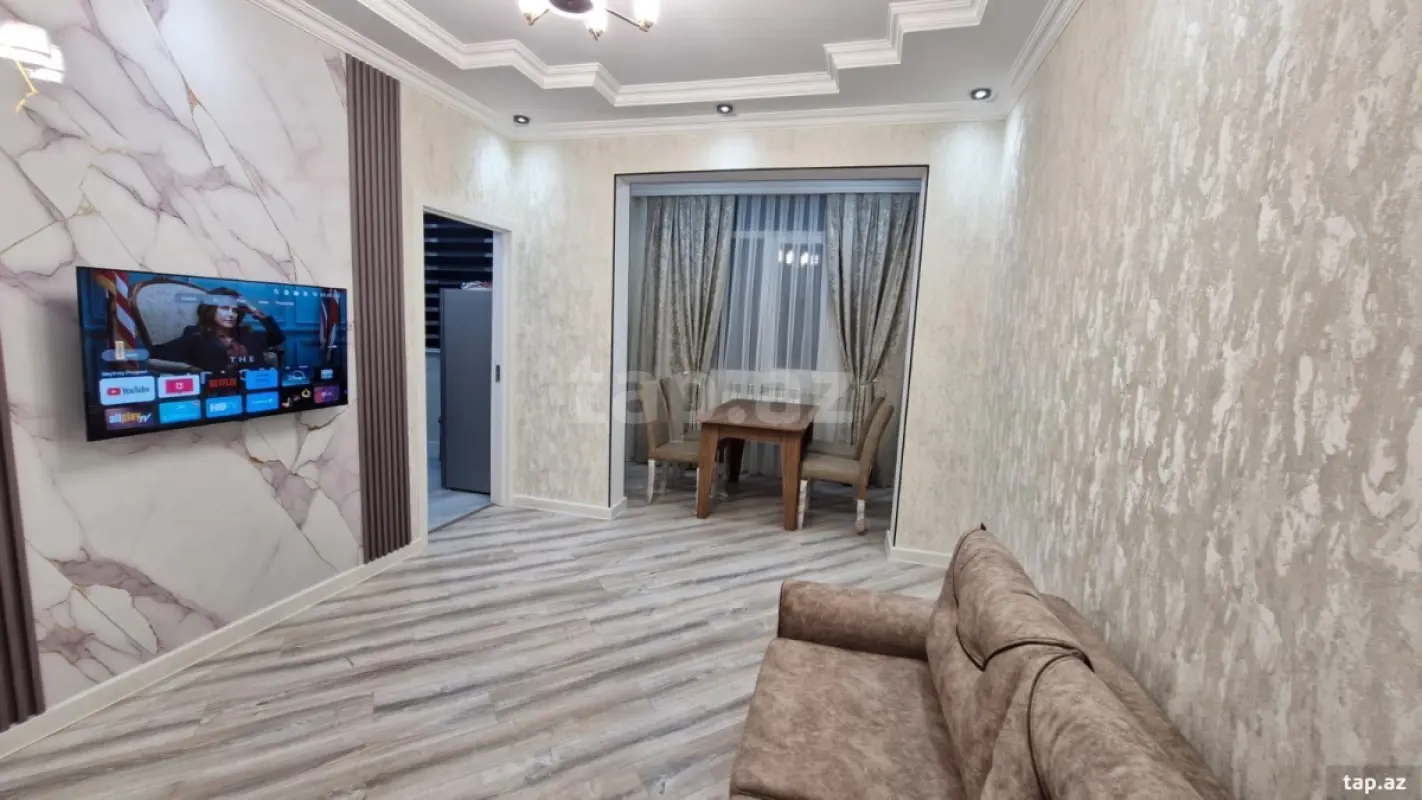 Kirayə verilir 2 otaqlı mənzil 55 m²