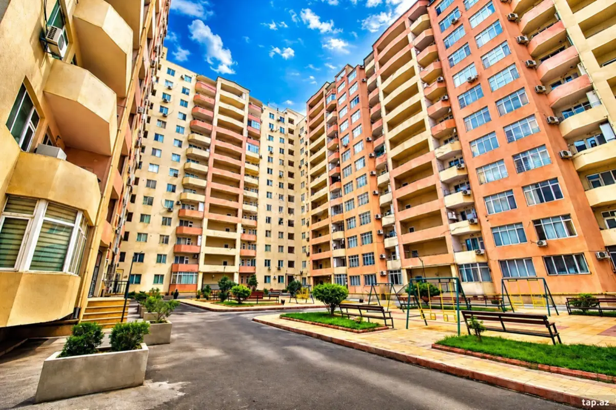 Satılır 3 otaqlı yeni tikili 85 m²