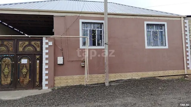 Satılır 3 otaqlı həyət evi 100 m² — Gəncə 3 otaq 100.00 m²
