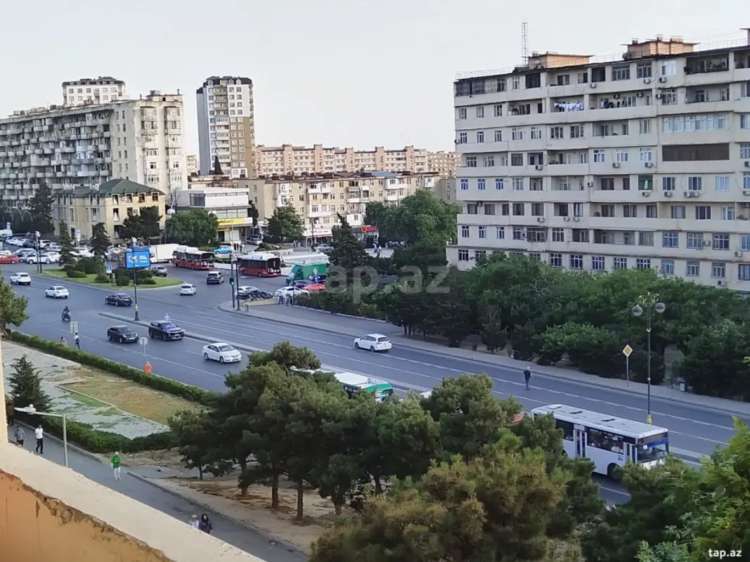 Satılır 3 otaqlı mənzil 60 m²
