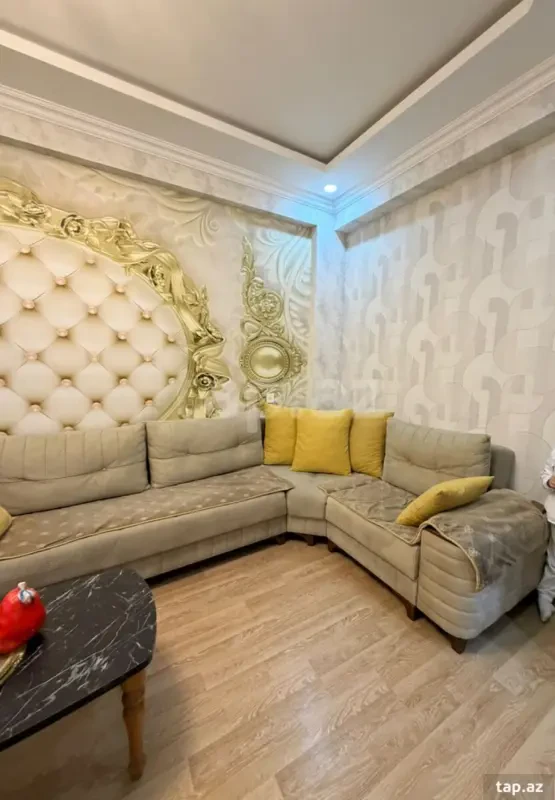 Satılır 3 otaqlı yeni tikili 82 m²