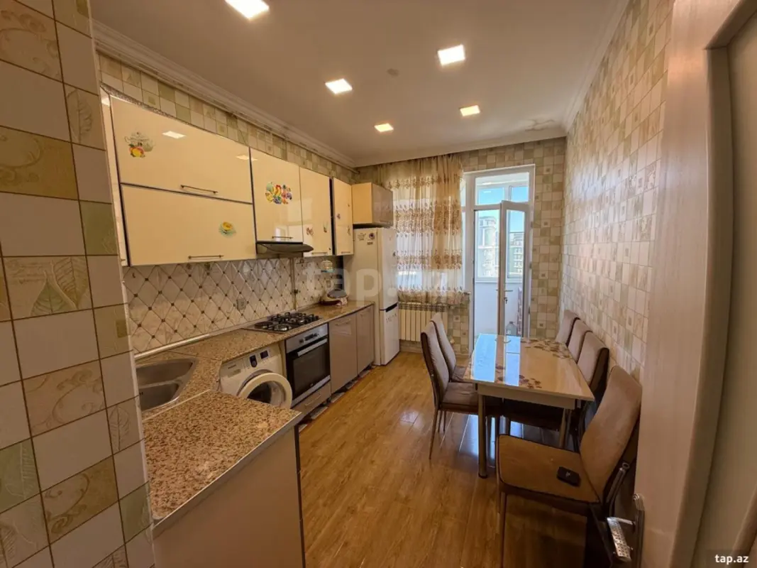 Satılır 3 otaqlı yeni tikili 92 m²