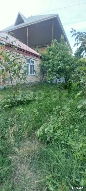 Satılır 2 otaqlı həyət evi 65 m²