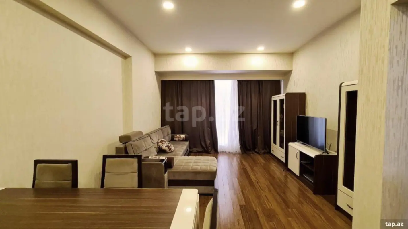 Kirayə verilir 2 otaqlı yeni tikili 84 m²