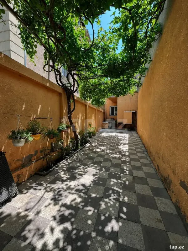 Satılır 4 otaqlı həyət evi 115 m²